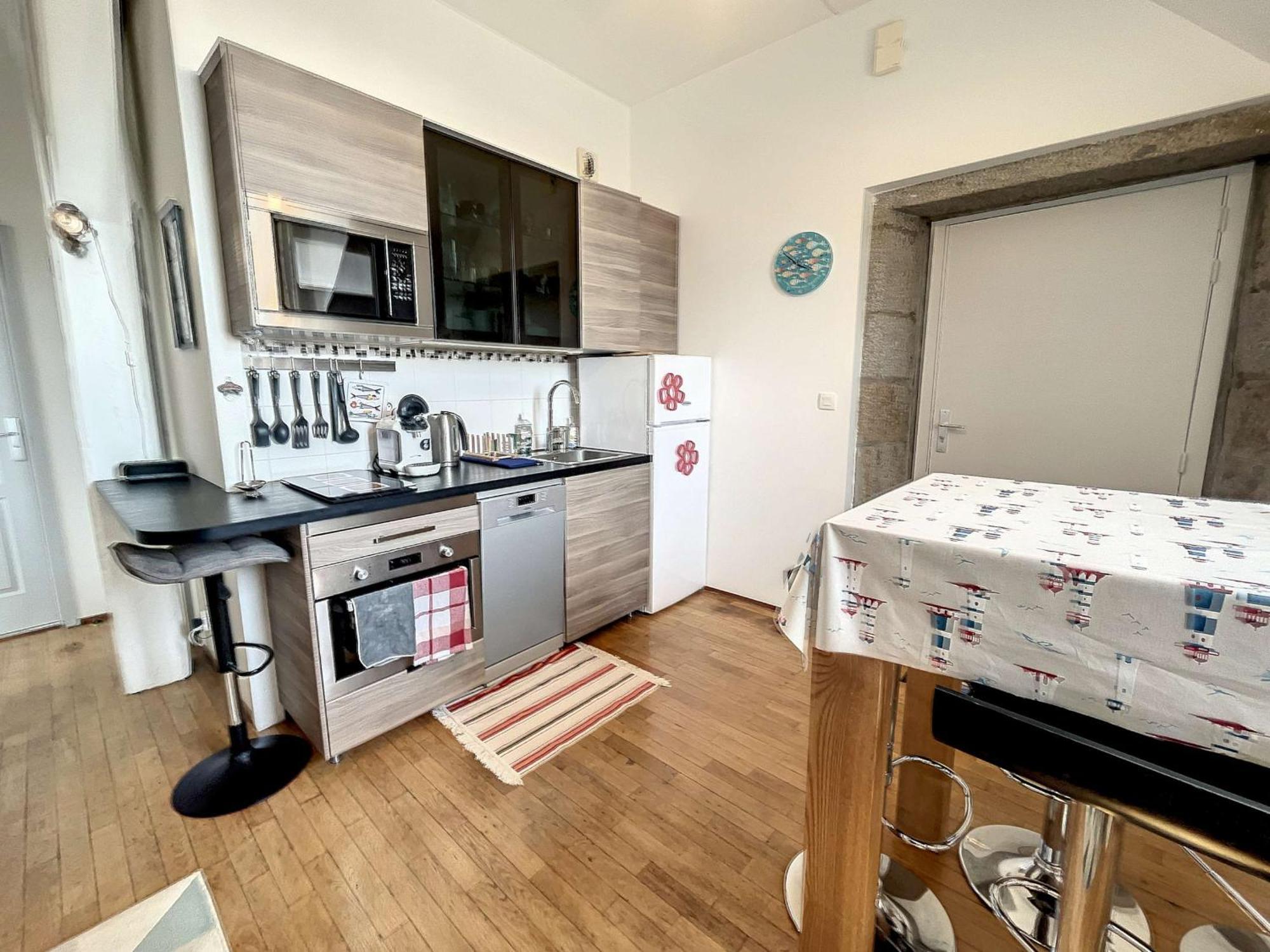 Appartement Cosy, 200M Plage, Parking Prive, Wifi - Fr-1-361-18 Granville Exterior photo
